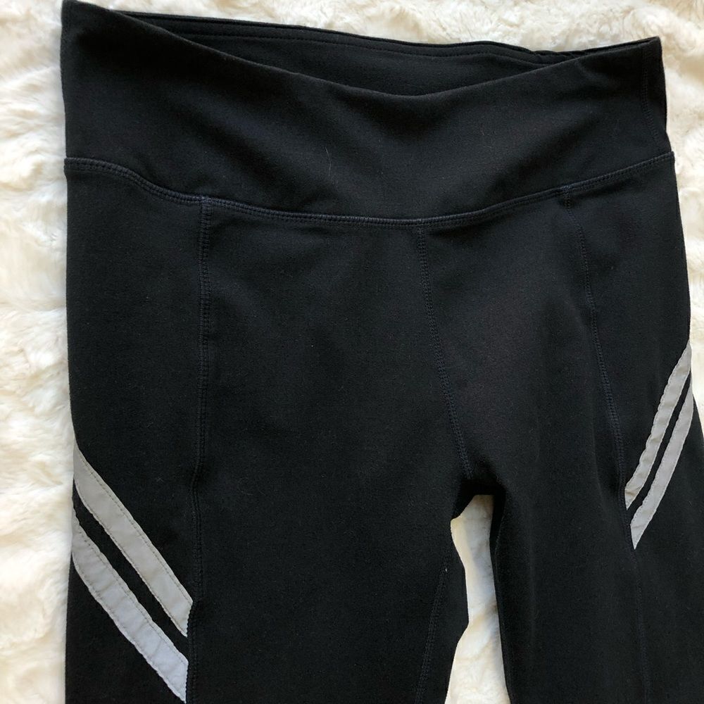 Fabletics Reflective Black Legging - Women’s M‎ - Picture 6 of 7